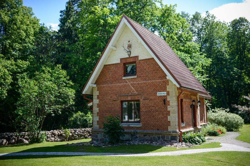 Mednieku Namins Villa Sigulda Buitenkant foto